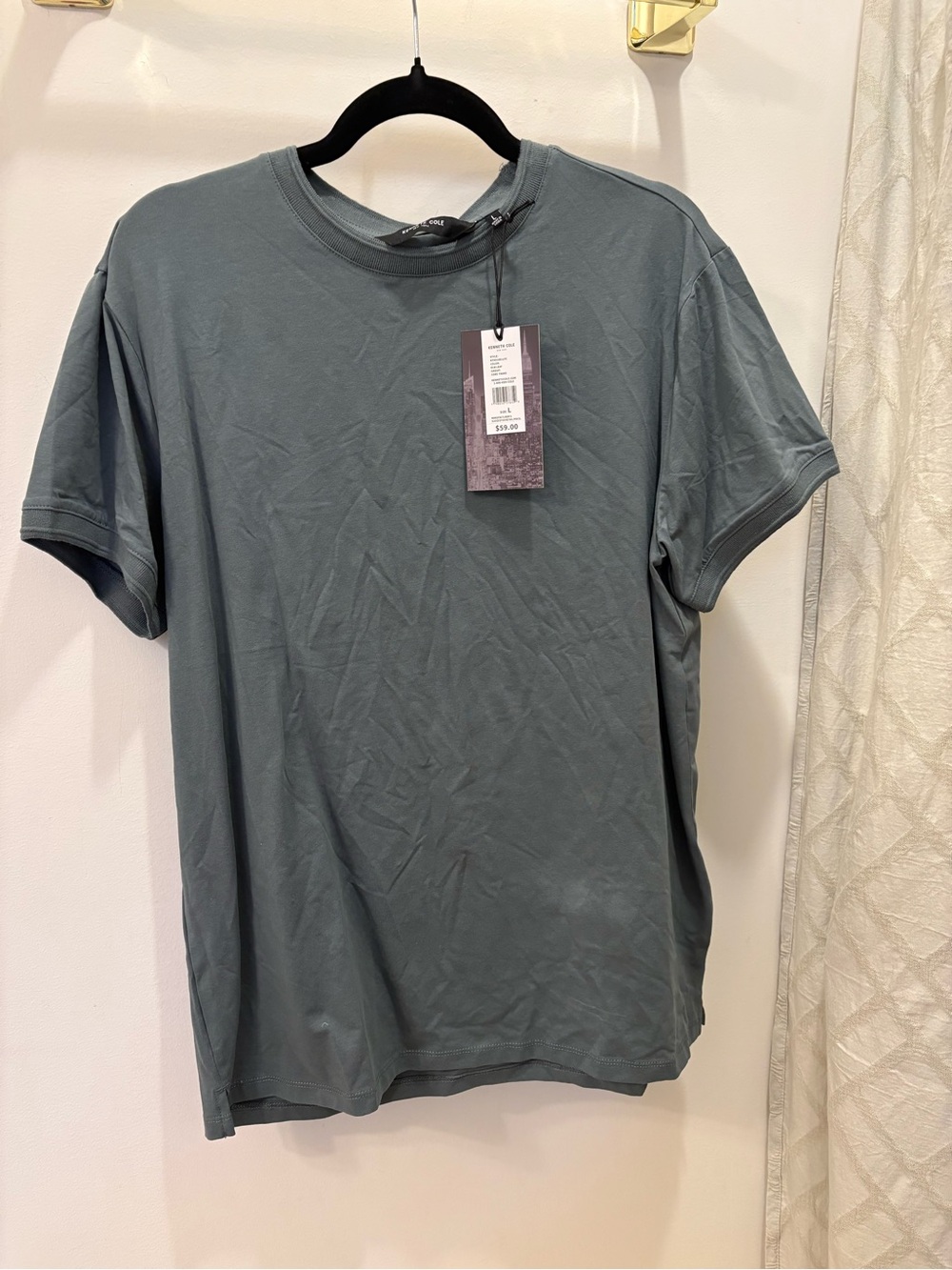 NWT Kenneth Cole Men’s T-Shirt